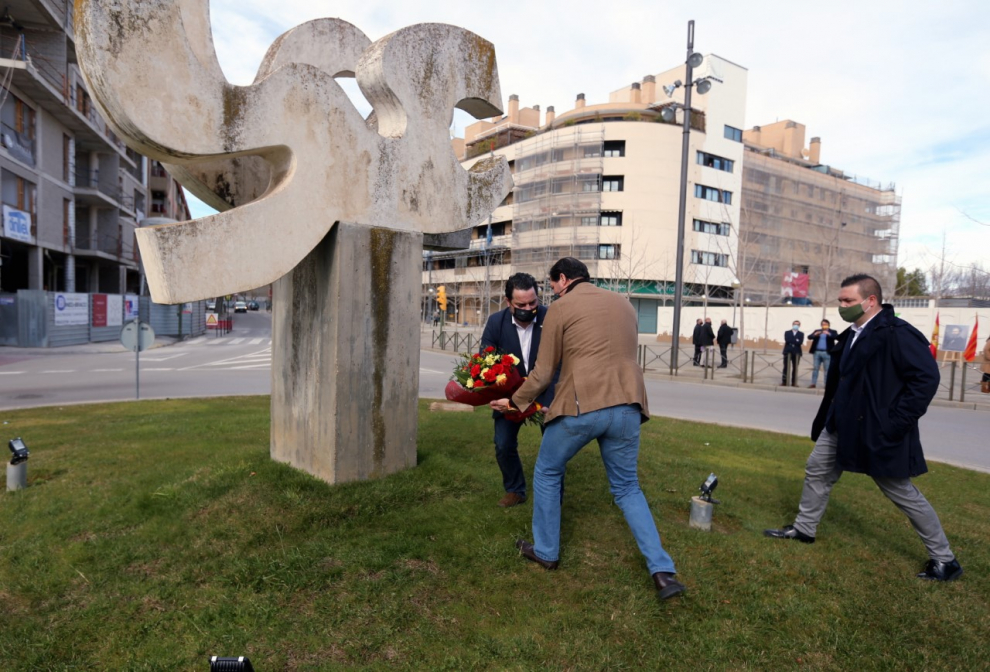 Representantes de Vox en los homenajes a Costa en Huesca y Monzón