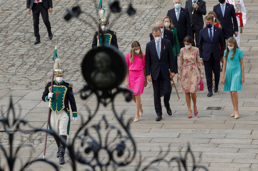 Los Reyes De Espa A Presiden La Ofrenda Al Ap Stol Santiago Im Genes