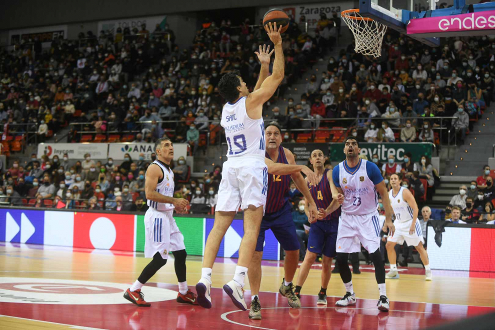 Fotos Las Leyendas Del Baloncesto Espa Ol Juegan En Zaragoza Por La