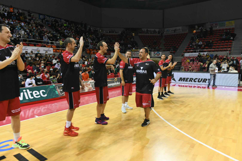 Fotos Las Leyendas Del Baloncesto Espa Ol Juegan En Zaragoza Por La