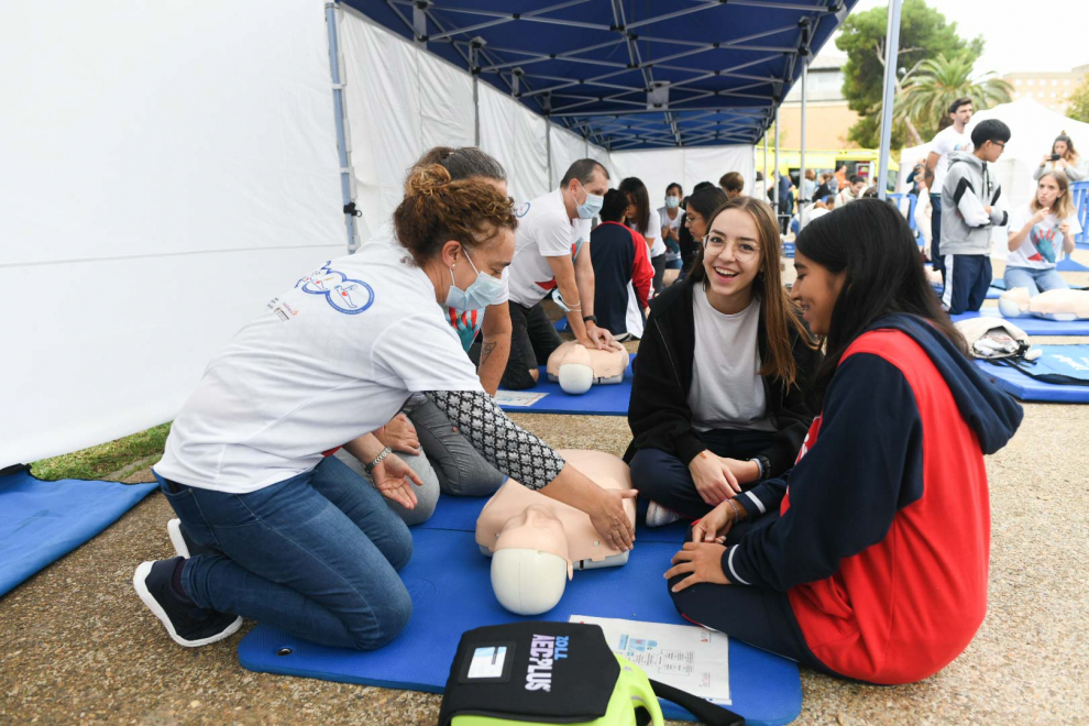 Fotos del Día Mundial de la Parada Cardíaca en el Campus universitario