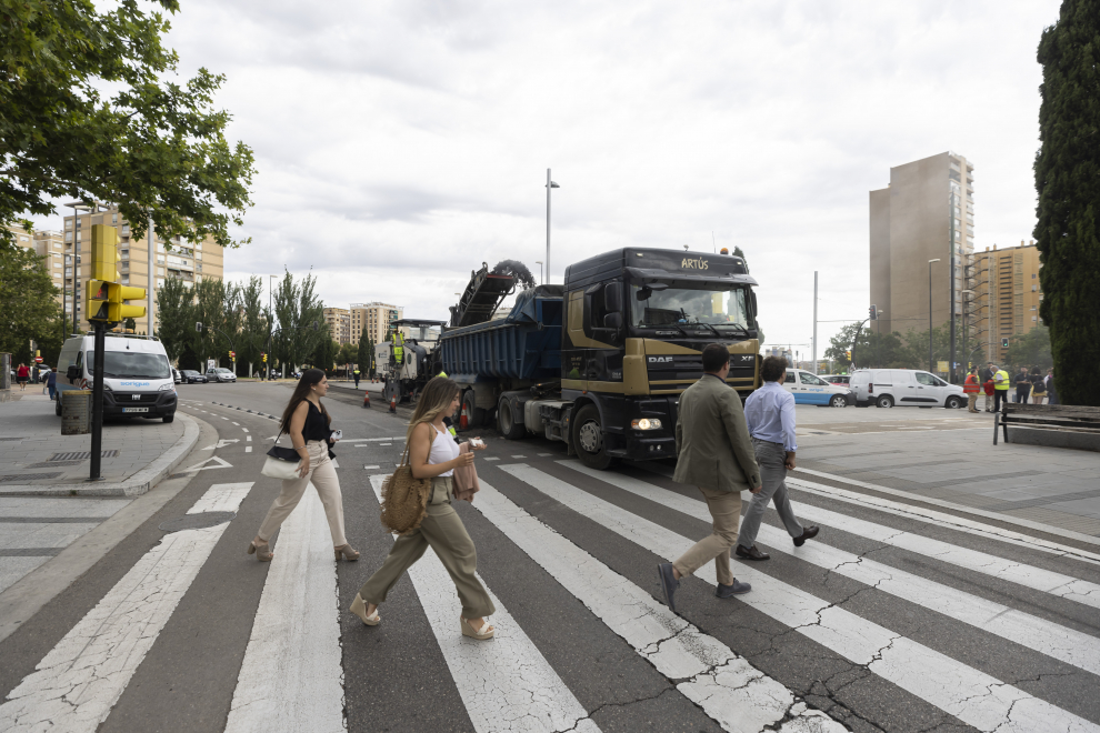 En Im Genes Comienza La Operaci N Asfalto En Zaragoza Im Genes