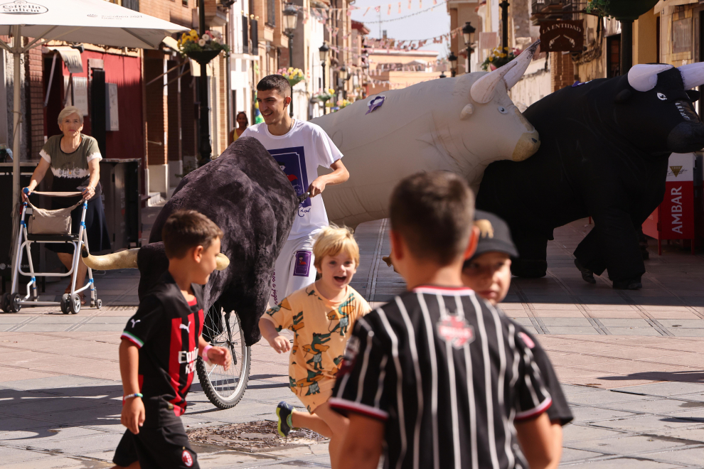 Fotos de las fiestas de María de Huerva Imágenes