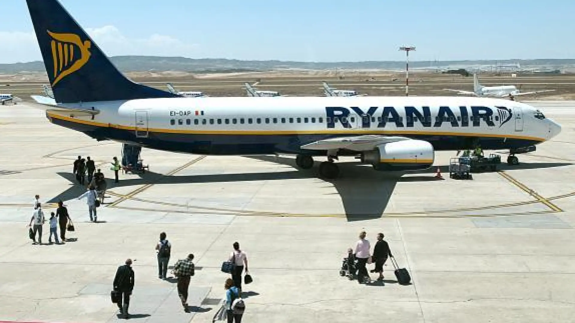 Una sentencia anula la obligación que Ryanair impone de imprimir la