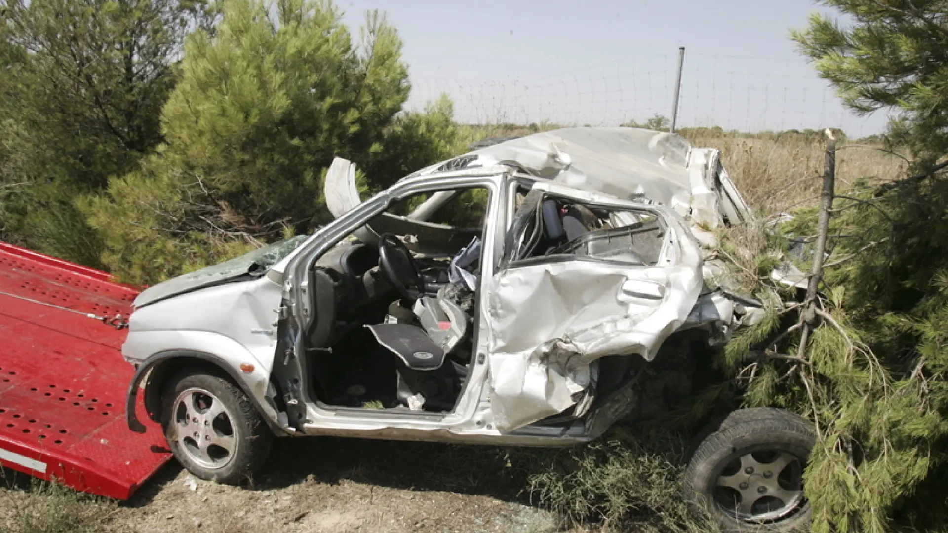 Herida grave una mujer en una colisión entre dos turismos en la A 23