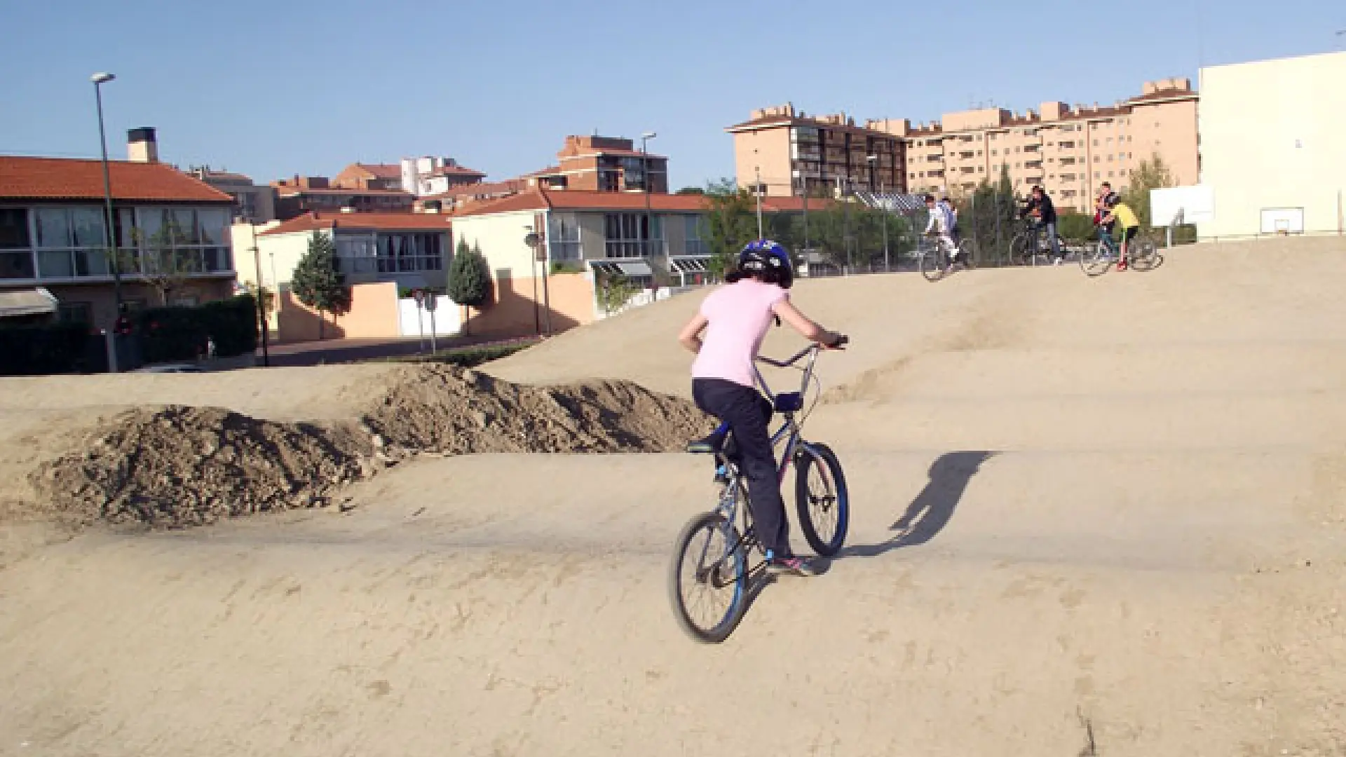 La Selecci N Aragonesa De Bmx A Por Las Medallas Del Campeonato De Espa A