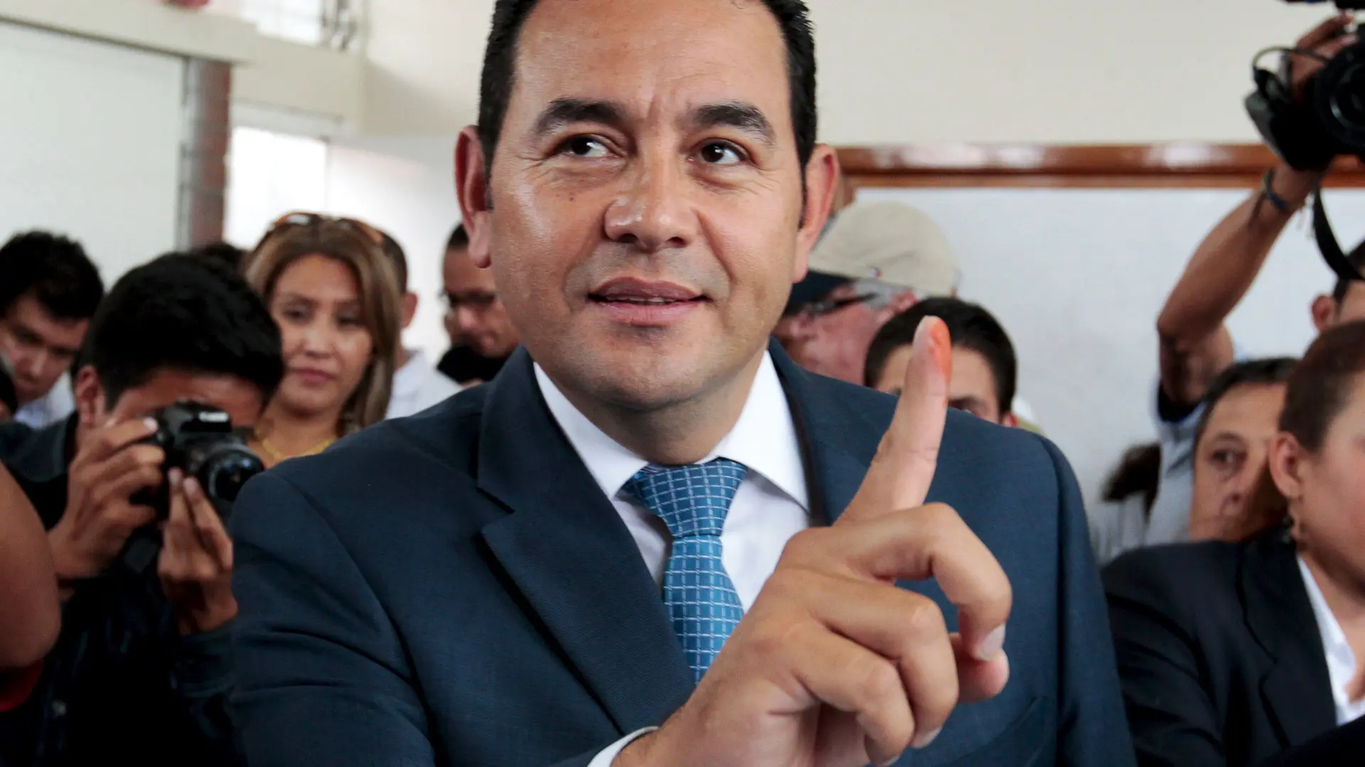 Jimmy Morales Se Perfila Como Ganador En La Primera Vuelta Electoral De