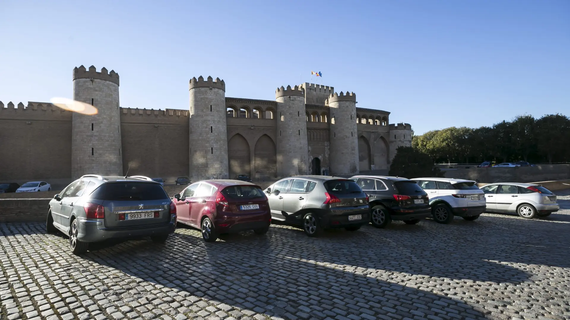 Las Cortes Barajan Cinco Alternativas Para Su Parquin Con Un Coste De