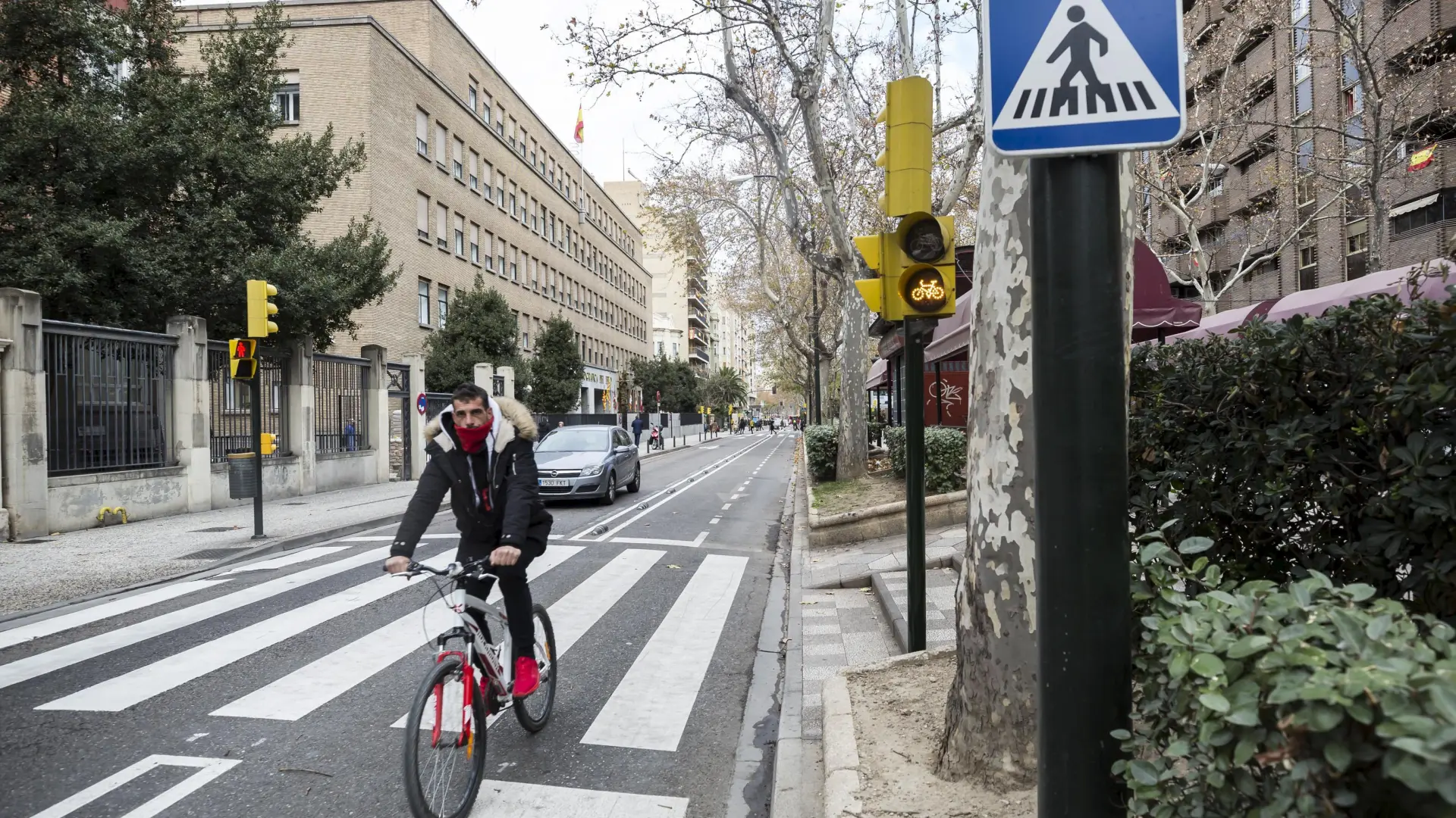 El Tr Fico En El Paseo De Sagasta De Zaragoza Sentido Cu Llar Se