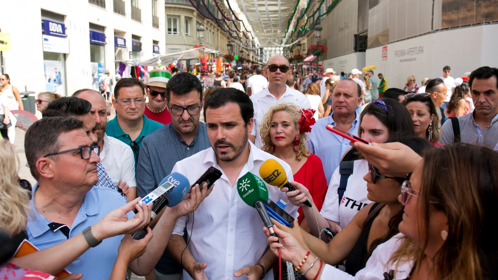 Detenido por intentar agredir a Alberto Garzón en un pueblo de Málaga