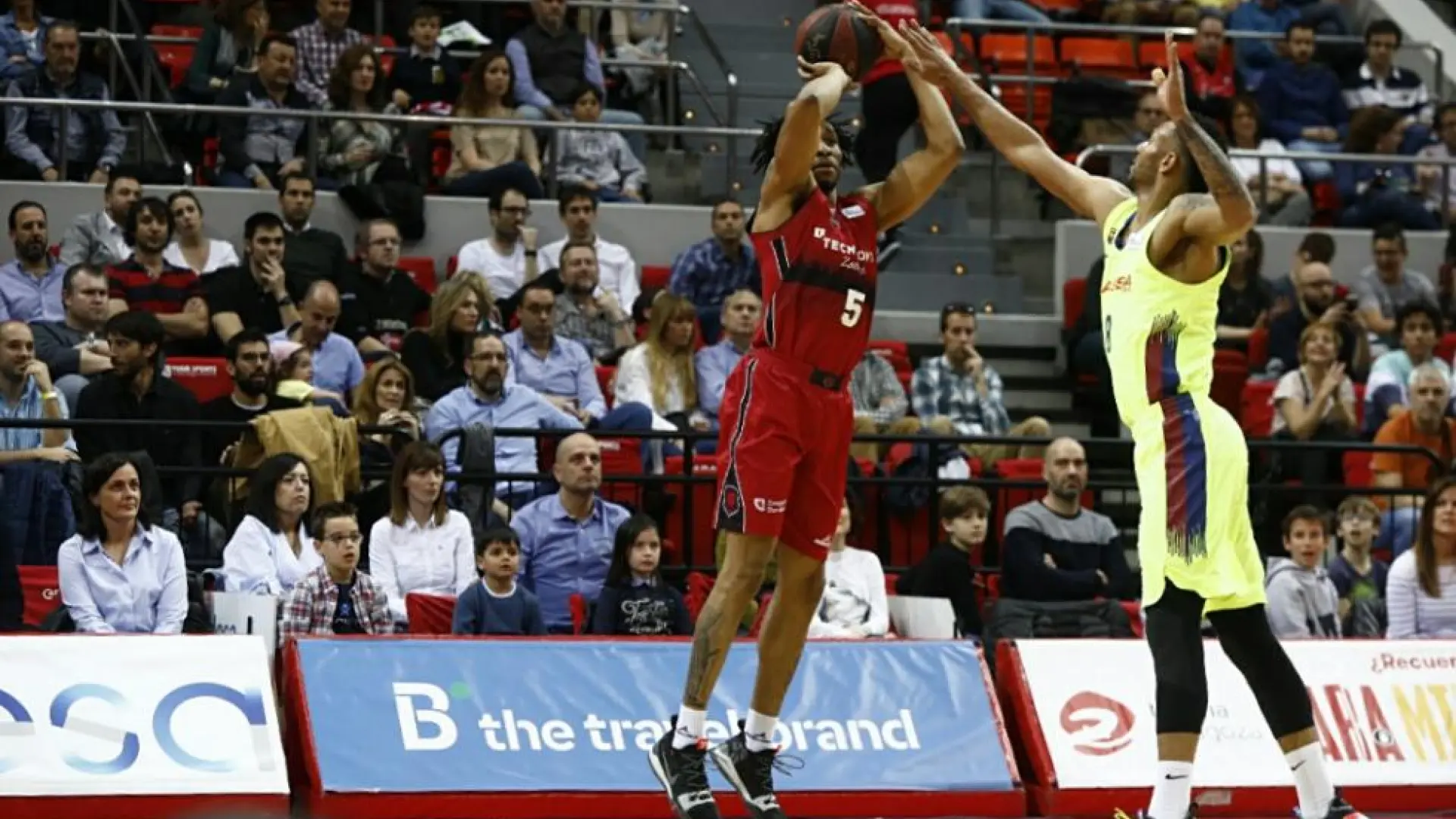 Puede Ganar El Tecnyconta Zaragoza Al Barcelona En La Semifinal Del