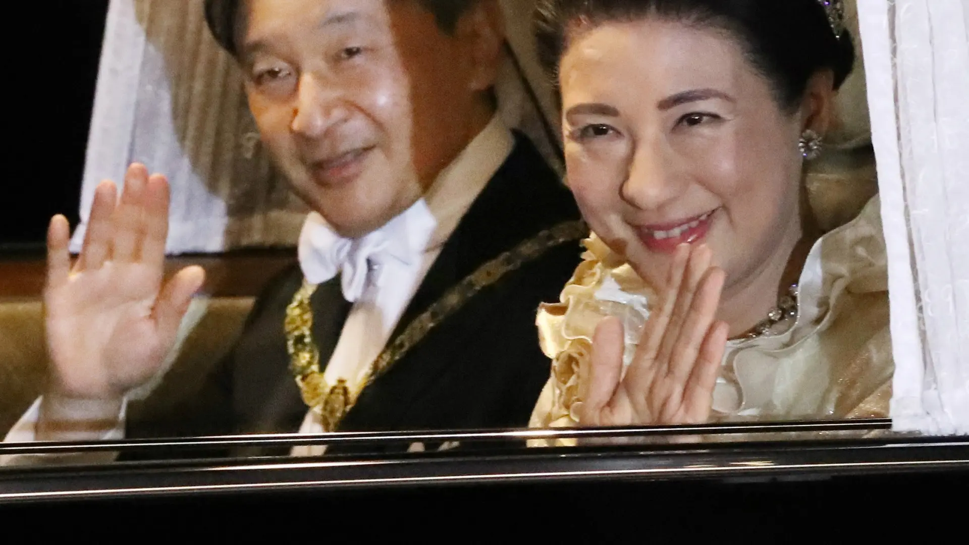 Naruhito Nuevo Emperador De Jap N