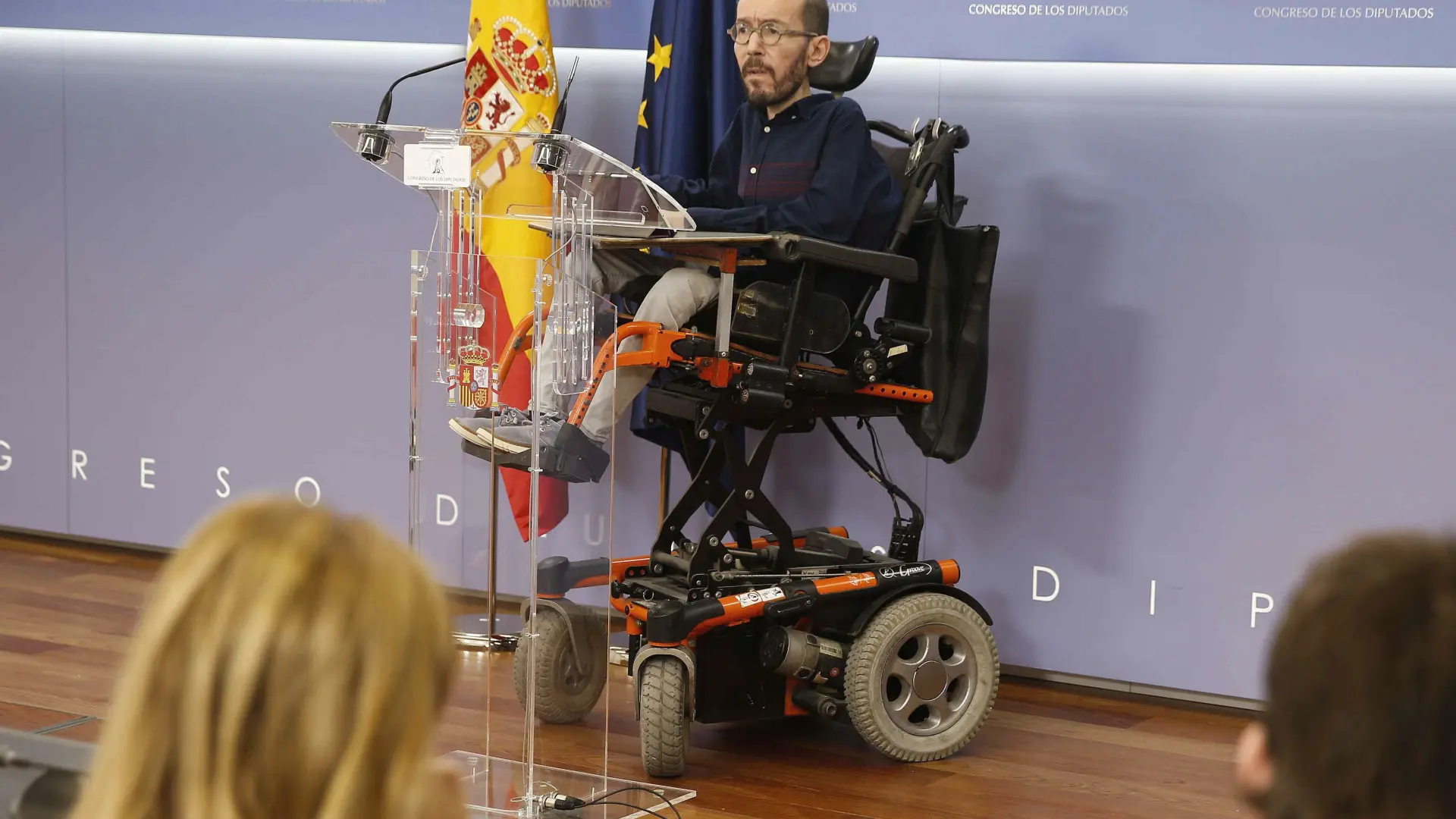 Echenique cuestiona el tono de la carta de la comunidad científica