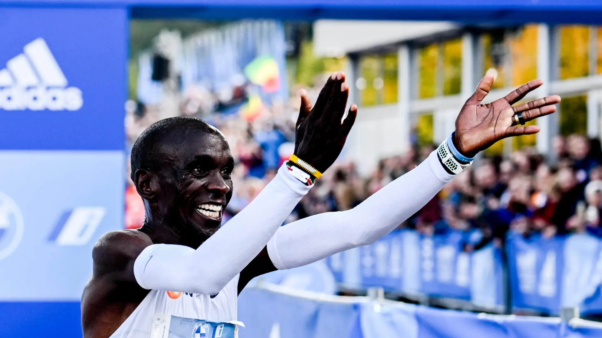 Eliud Kipchoge radiografía de un récord de locos