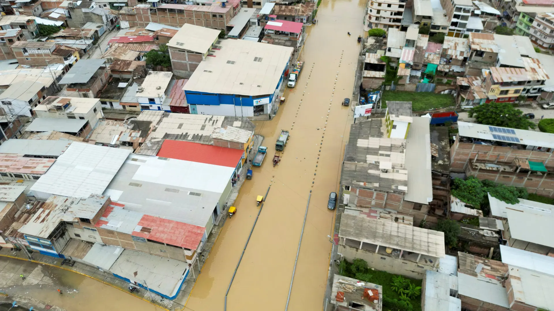 El ciclón Yaku deja inundaciones y al menos 6 muertos en el norte de Perú