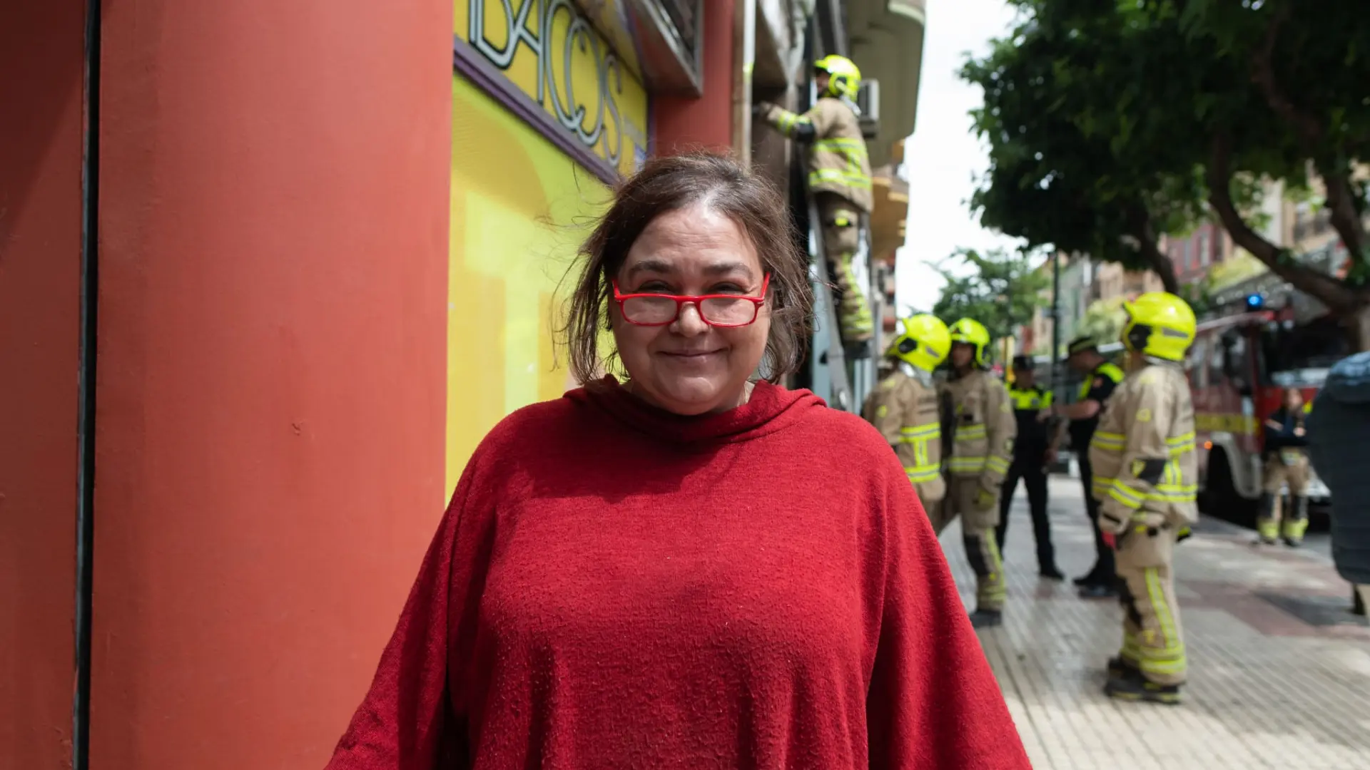 Un autobús se estrella contra una casa de Conde de Aranda Zaragoza