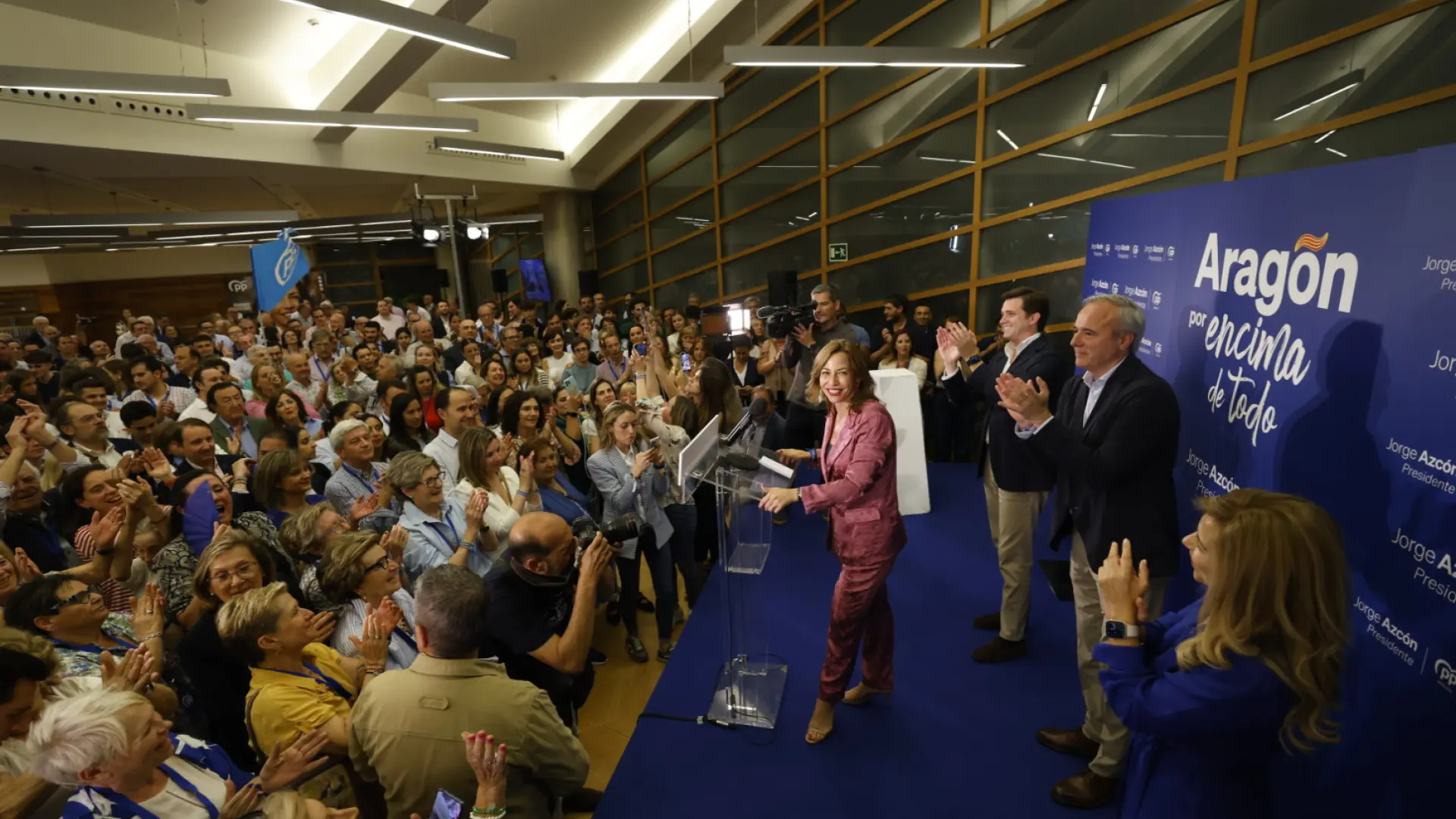 Elecciones en Zaragoza Natalia Chueca roza la mayoría absoluta y