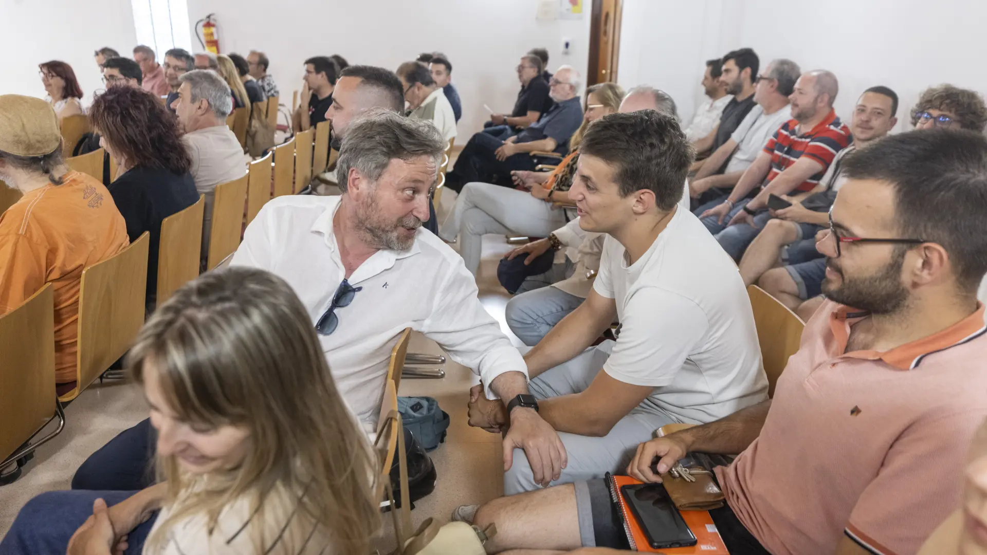 Fotos de Jorge Pueyo en la elección del candidato para encabezar Sumar