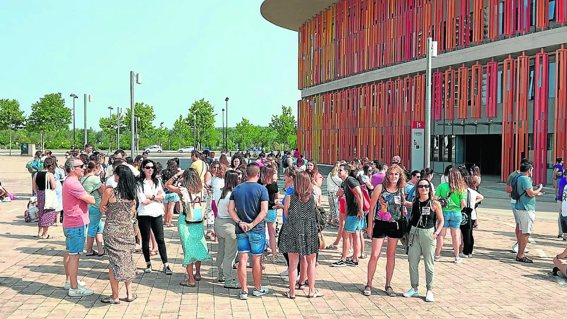 Una veintena de colegios en Aragón piden que se cumpla la asignación de