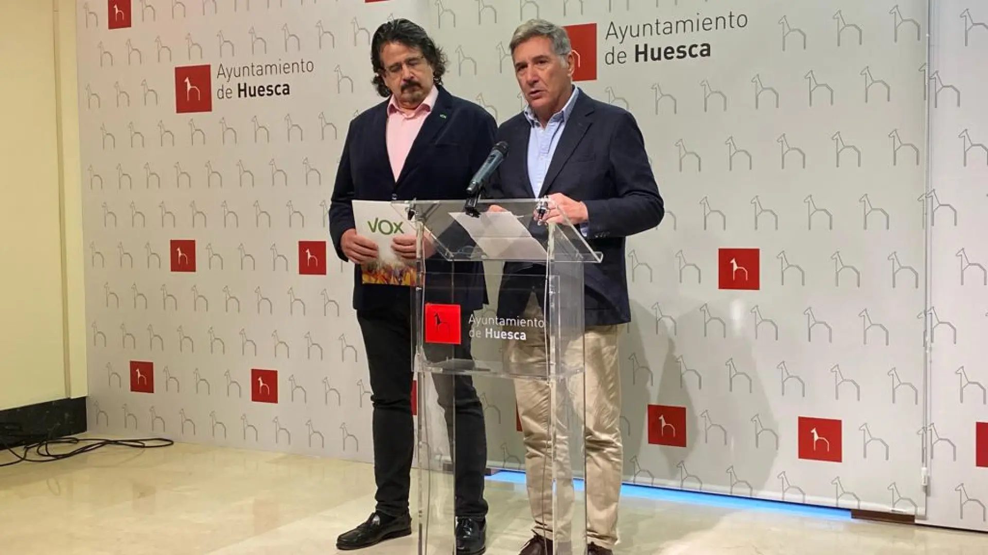 PP y Vox escenifican su alianza en Huesca y anuncian las líneas