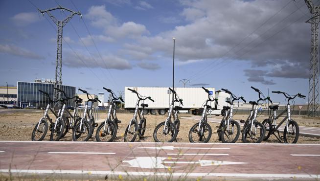 Así es el tramo del nuevo carril bici que une el polígono de Malpica