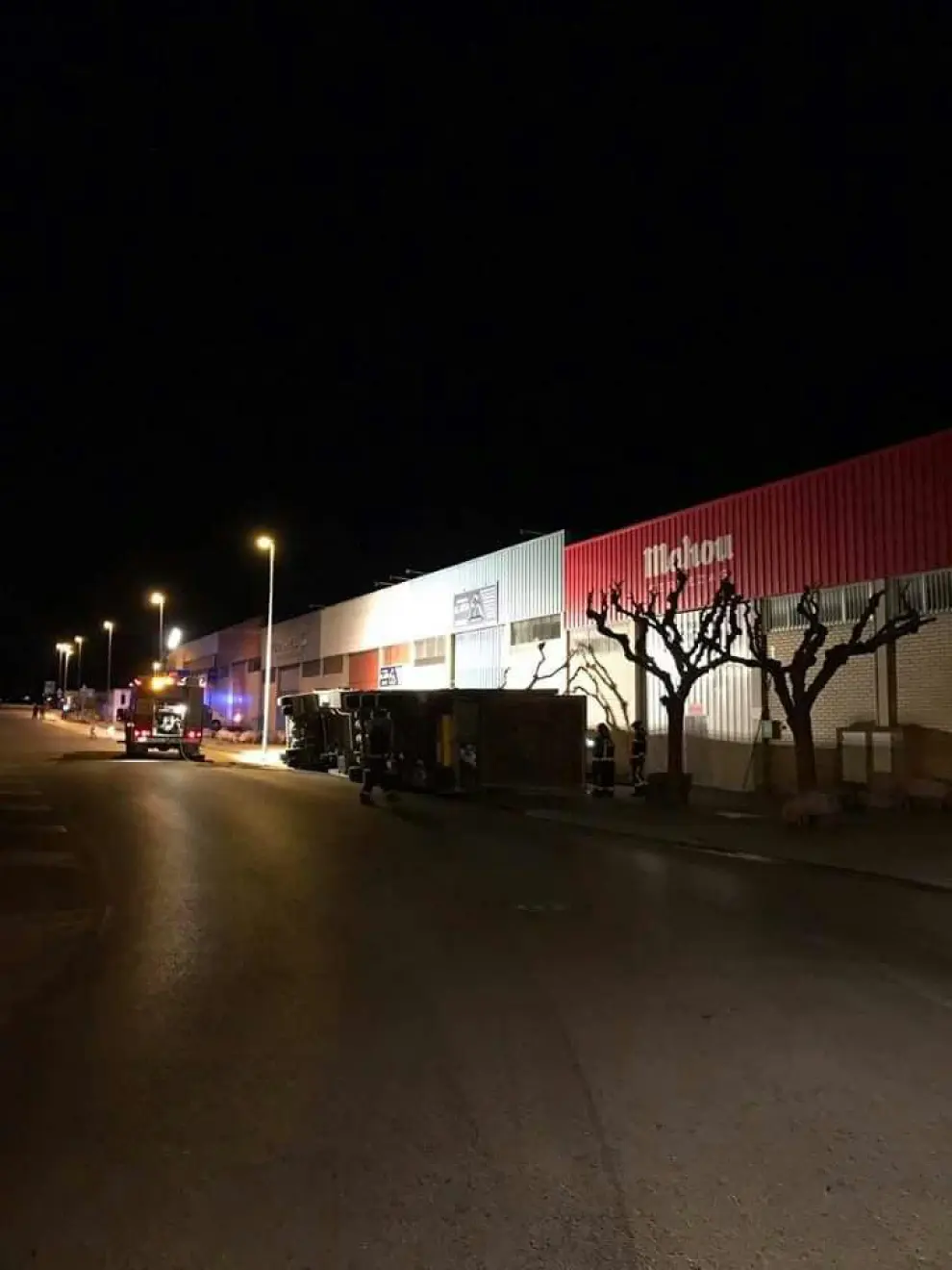 Accidente De Un Cami N Cargado De Cerdos En Huesca