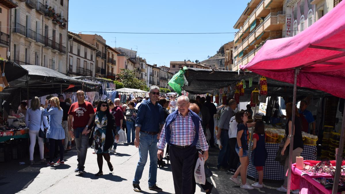 Feria Agroalimentaria De Graus Im Genes