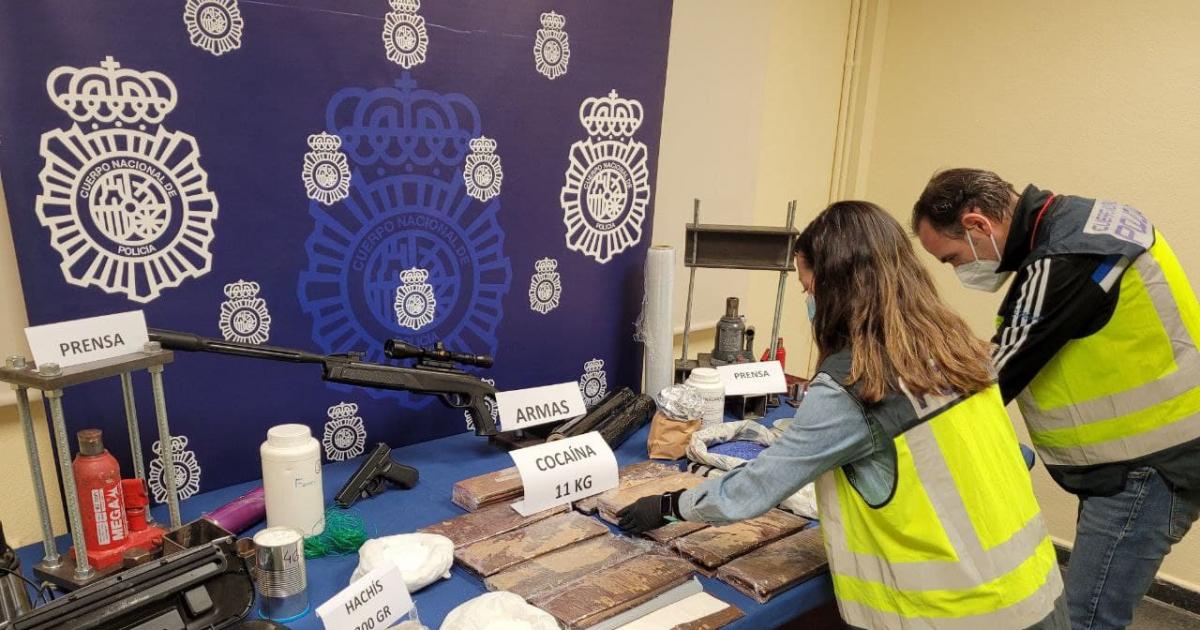 Detenidos En Una Operaci N Contra La Distribuci N De Coca Na A Gran