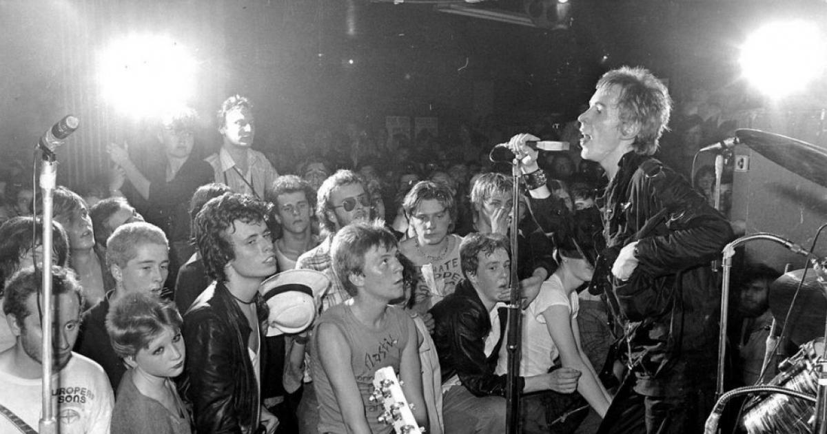 Sex Pistols Reedita Su Ic Nico God Save The Queen En El Jubileo De