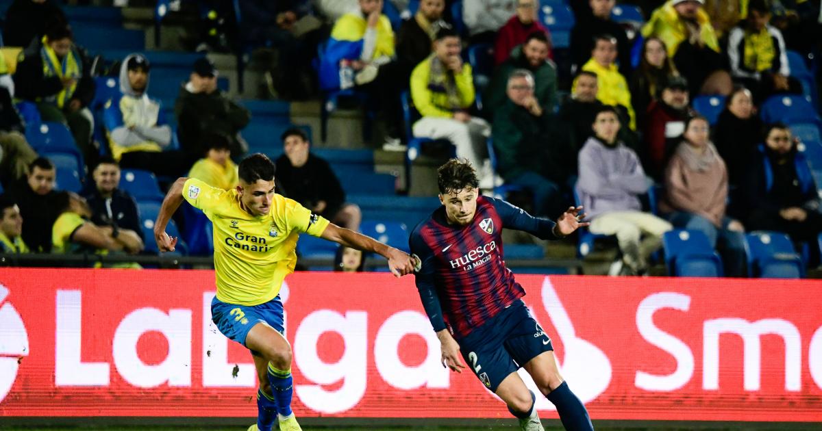 La Sd Huesca Sucumbe Al Rondo De Las Palmas