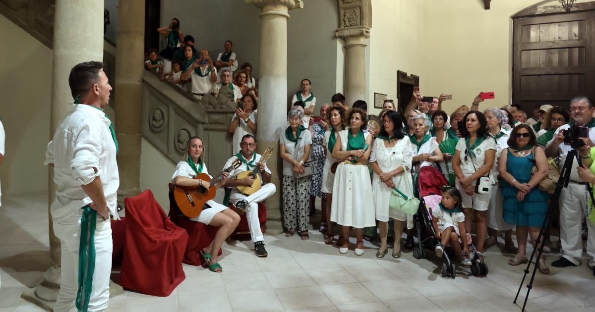 El Ayuntamiento De Huesca Recibir A Los Oscenses Que Viven Fuera