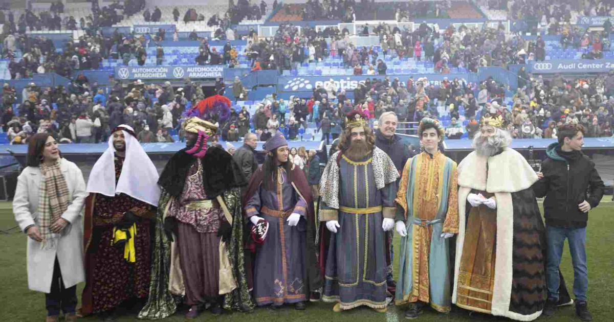 A Qu Hora Llegar N Los Reyes Magos A La Romareda De Zaragoza En