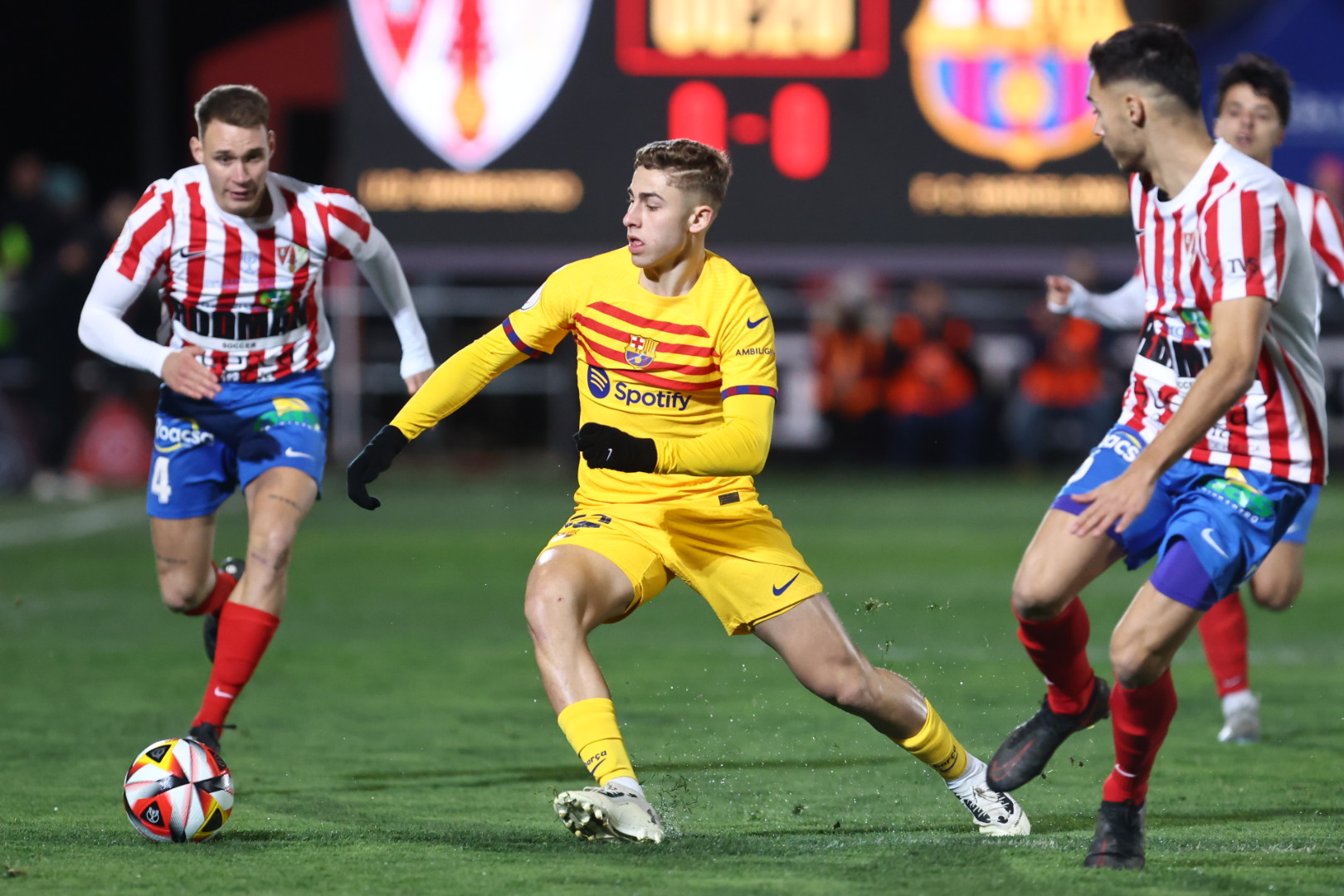 Un regalo sin sorpresa final el Barbastro rozó la épica ante el Barça