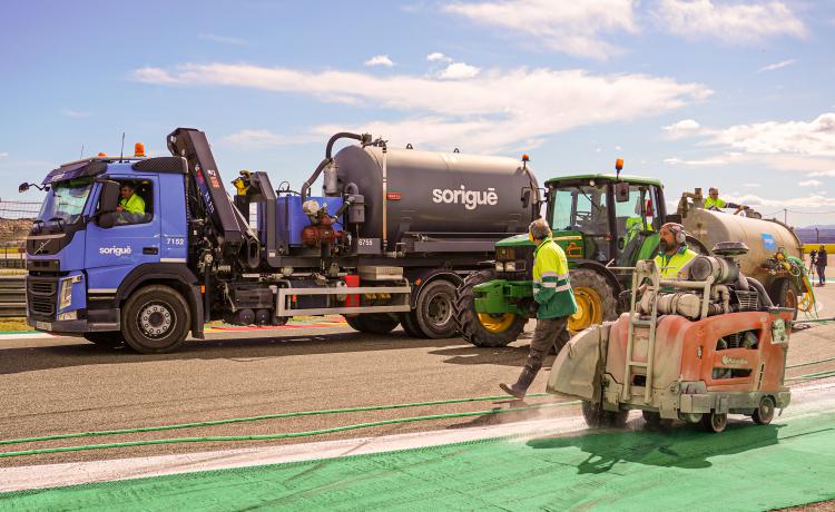 Fotos Obras De Reasfaltado Del Circuito De Velocidad De Motorland