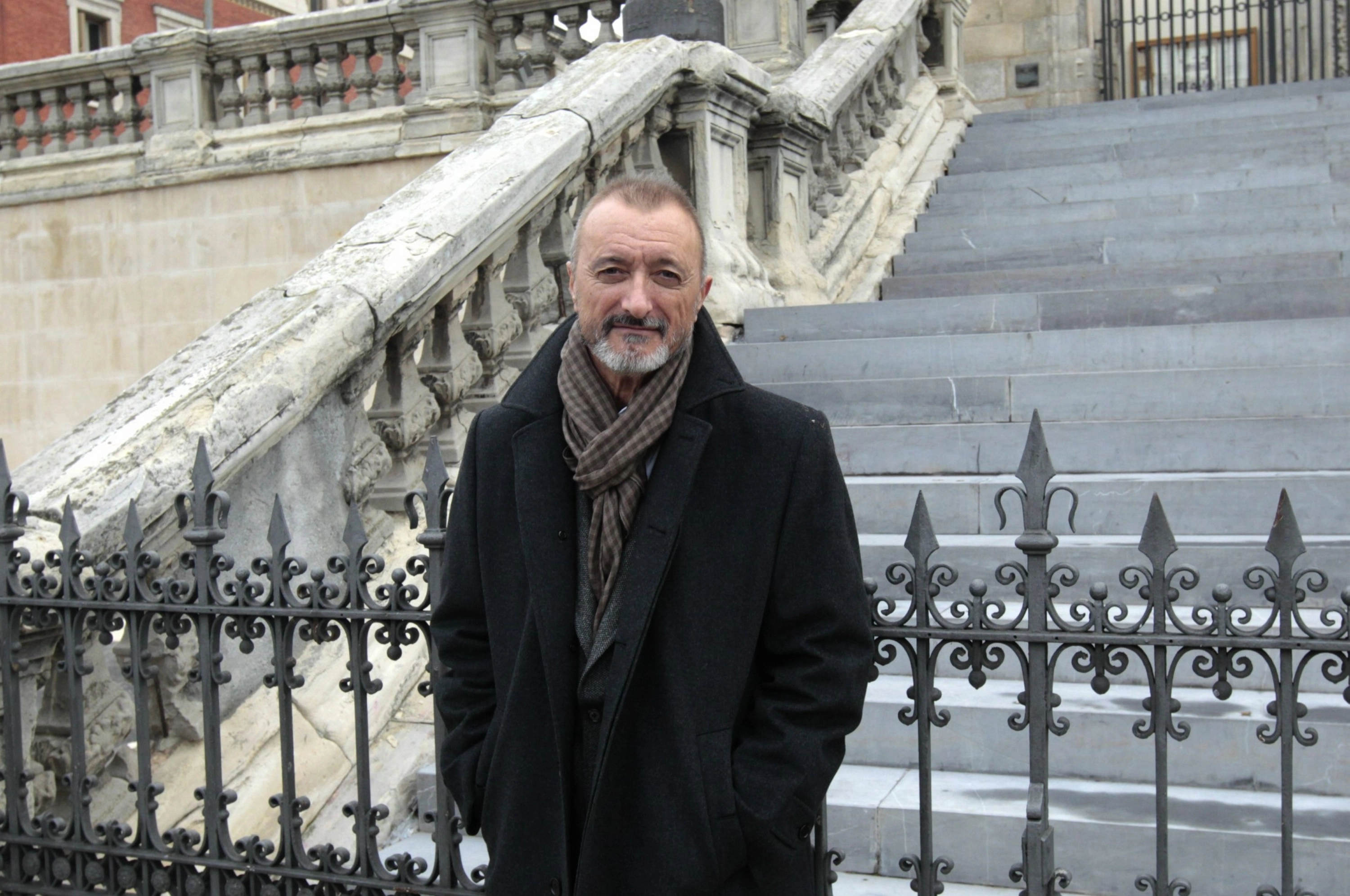 Pérez Reverte publica el 8 de octubre su nueva novela La isla de la