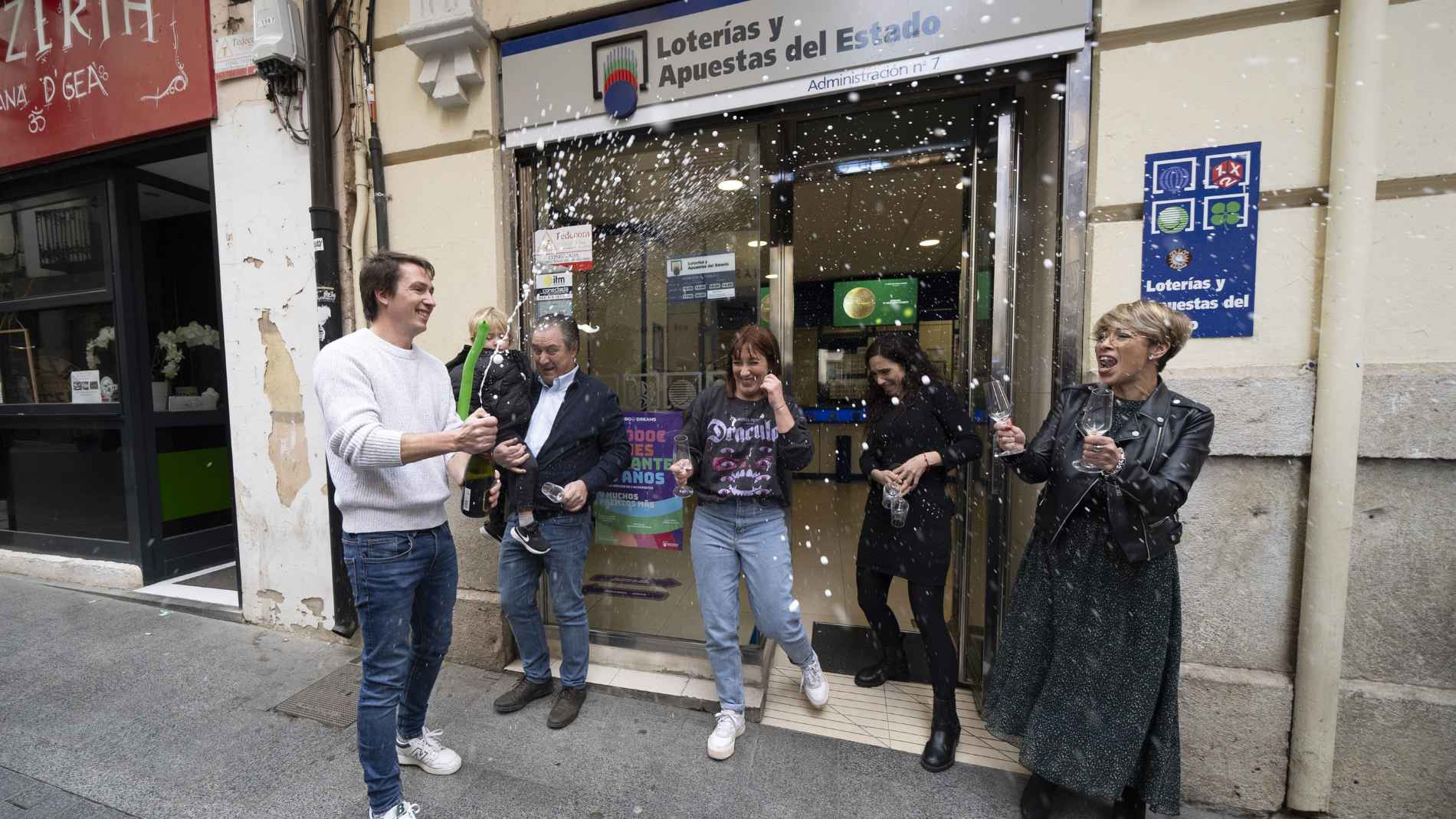 A Qu Hora Acaba El Sorteo De La Loter A De Navidad Y Cu Nto Dura