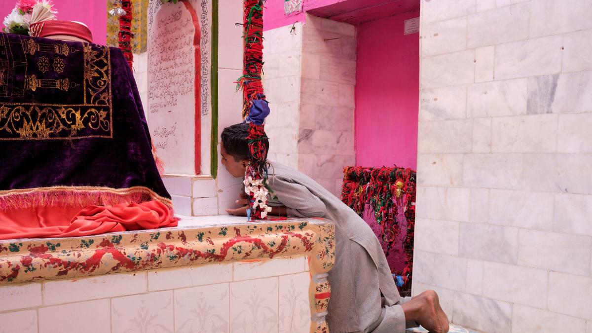 El ' temple de l'amor ', l'última esperança dels enamorats pakistanesos'templo del amor', la última esperanza de los enamorados paquistaníes