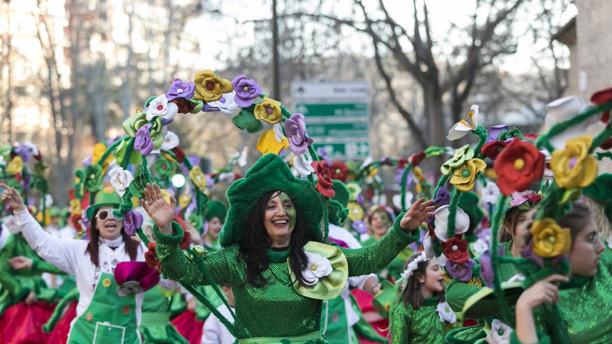 Carnaval Tiendas De Disfraces En Zaragoza De Bacanal A Antifaz