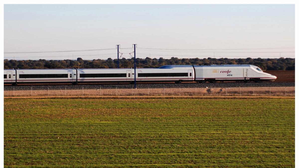 Renfe Estrena Hoy Su Nuevo Sistema De Tarifas A La Carta Para Ave Y Larga Distancia