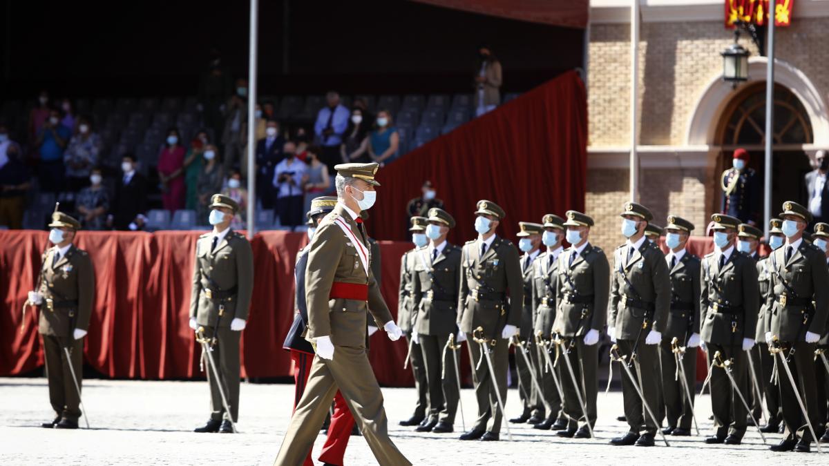 El Rey Preside Este Viernes La Entrega De Despachos A Los Nuevos Oficiales Del Ejercito Y La Guardia Civil En La Agm