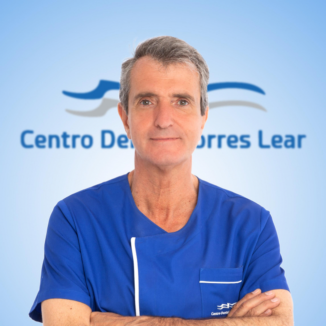 El director médico del centro dental, Francisco Torres.
