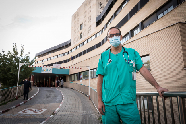 José Ramón Paño, médico del Servicio de Enfermedades Infecciosas del Clínico
