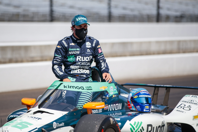 IndyCar: 104th Running of the Indianapolis 500-Qualifying
