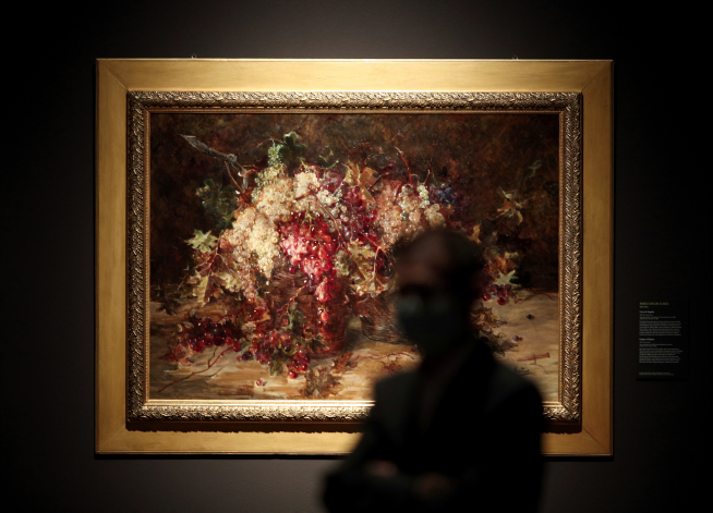 El Museo del Prado "viaja al epicentro de la misoginia" del siglo XIX con 'Las invitadas'