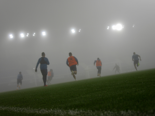La niebla fue protagonista en los dos entrenamientos que completó este miércoles la SD Huesca.