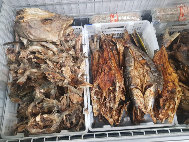 Uno de los congeladores donde se encontraban parte de los alimentos destruidos.