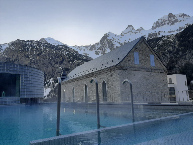 El Balneario de Panticosa tiene abiertos ya el Hotel Continental y las Termas de Tiberio.