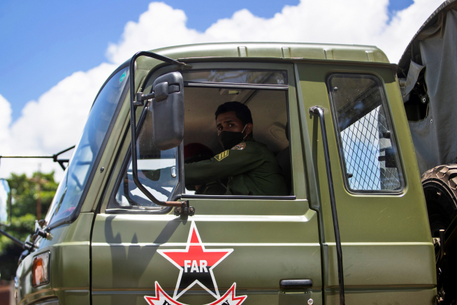 Simpatizantes del gobierno cubano mantienen presencia en San Antonio de los Baños