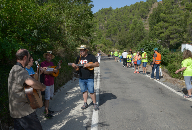 Vecinos y regantes de Olba piden que el agua vuelva a la Acequia del Diablo