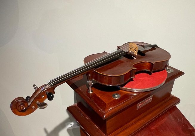 Palmodian Violon de 1906.